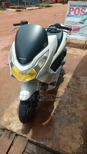 Honda Dio 2015 White