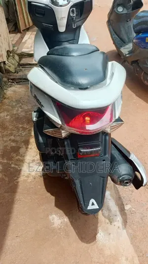 Honda Dio 2015 White