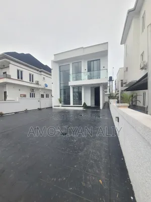 5bdrm Duplex in Megamond Estate, Ikota for sale