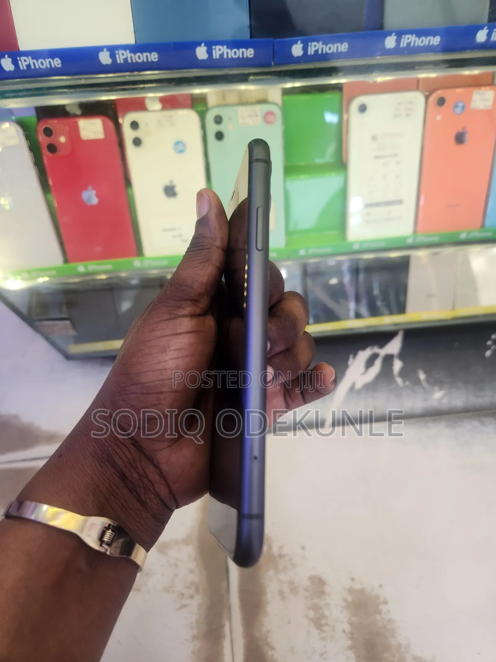 Apple iPhone 11 64 GB Black