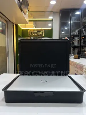 Laptop Dell XPS 13 9340 16GB Intel Core Ultra 7 SSD 512GB