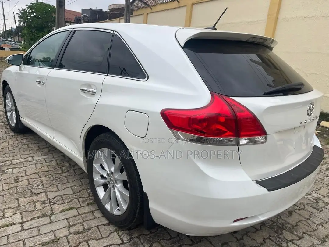 Toyota Venza 2013 White