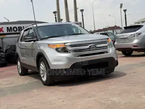 Ford Explorer 2011 Silver