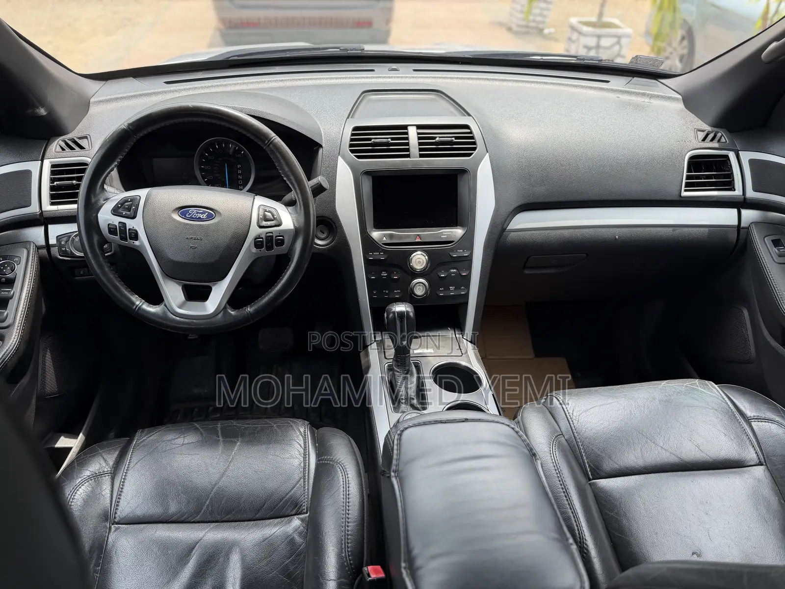 Ford Explorer 2011 Silver