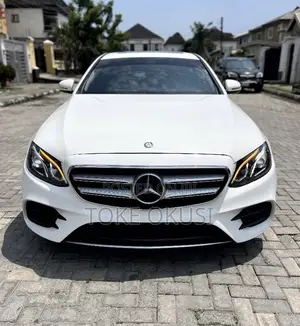Mercedes-Benz E300 4Matic AWD Sedan (2.0L 4cyl 9A) 2017 White