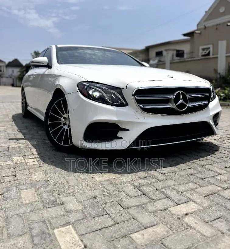 Mercedes-Benz E300 4Matic AWD Sedan (2.0L 4cyl 9A) 2017 White