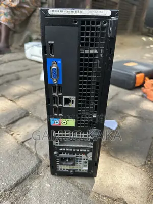 Desktop Computer Dell OptiPlex 3090 4GB Intel Core i3 SSD 256GB