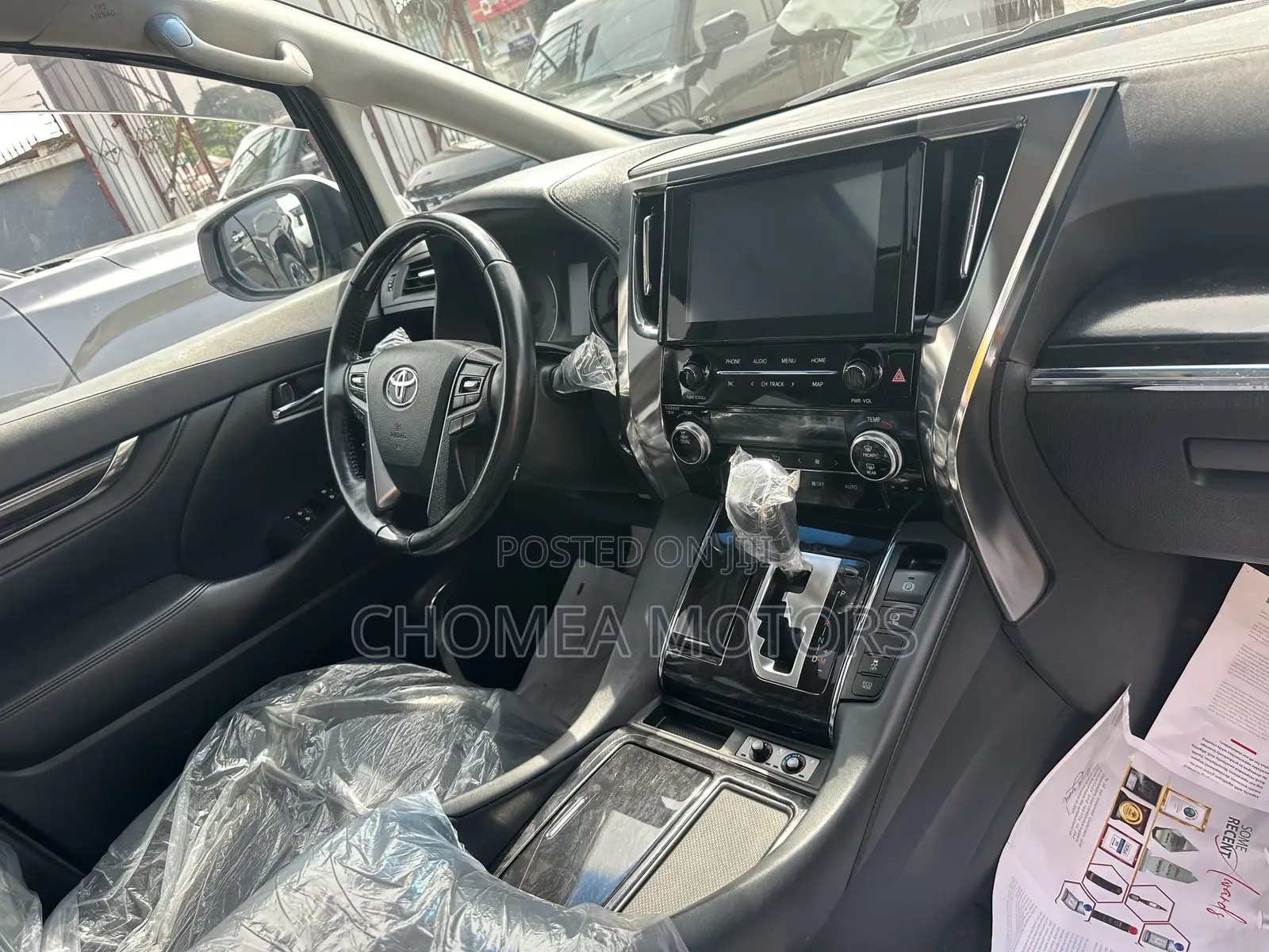 New Toyota Quantum 2025 White