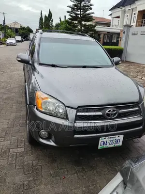 Toyota RAV4 Sport V6 4x4 2009 Black