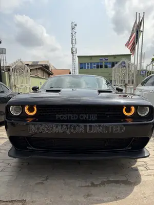 Dodge Challenger SRT Hellcat RWD 2019 Black
