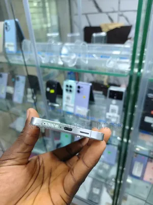 Samsung Galaxy S24+ 256 GB White