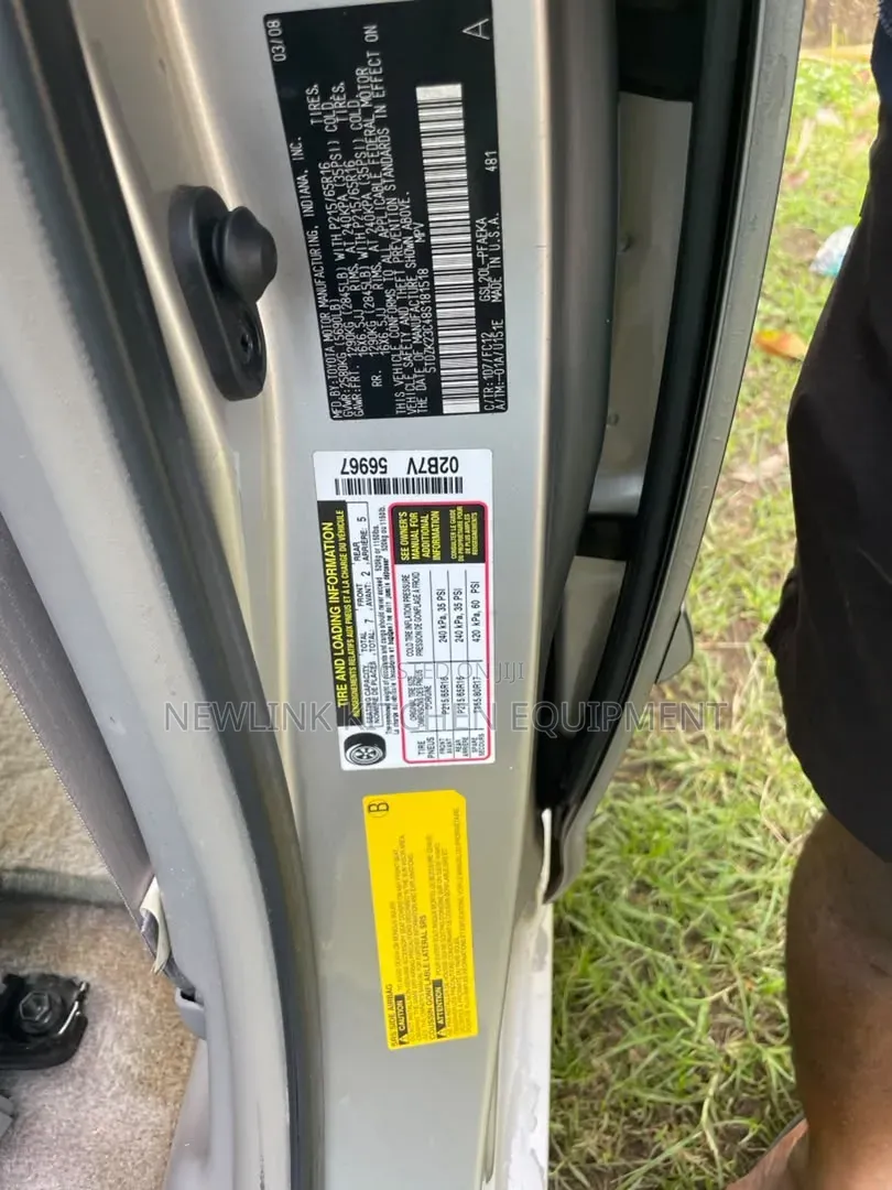 Toyota Sienna 2008 Silver