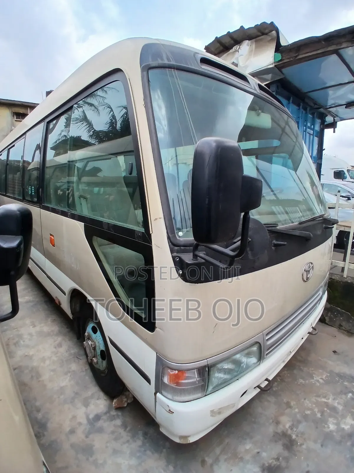 Toyota Coaster 2017 Brown