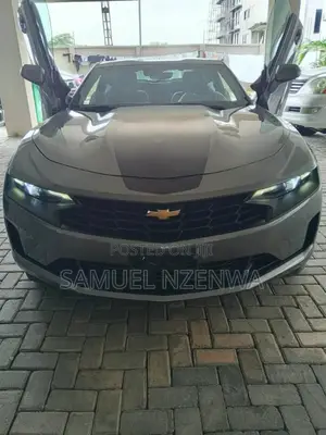 Chevrolet Camaro 2021 Gray