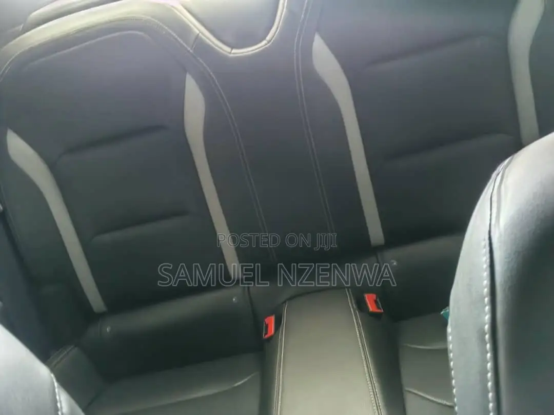 Chevrolet Camaro 2021 Gray
