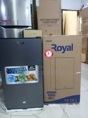 Royal Small Tabletop Refrigerator 105L Capacity