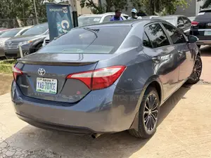 Toyota Corolla 2015