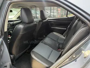 Toyota Corolla 2015