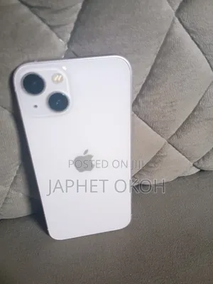 Apple iPhone 13 128 GB White
