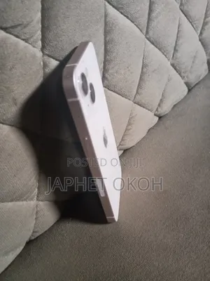 Apple iPhone 13 128 GB White