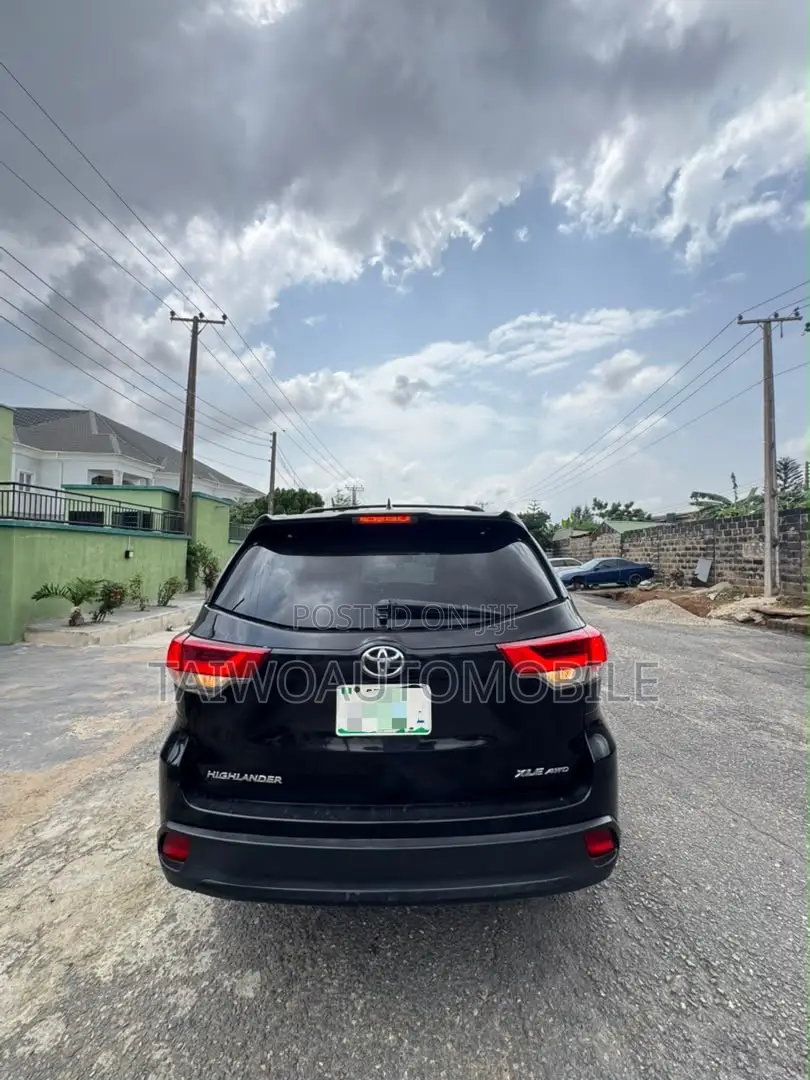 Toyota Highlander 2018 Black
