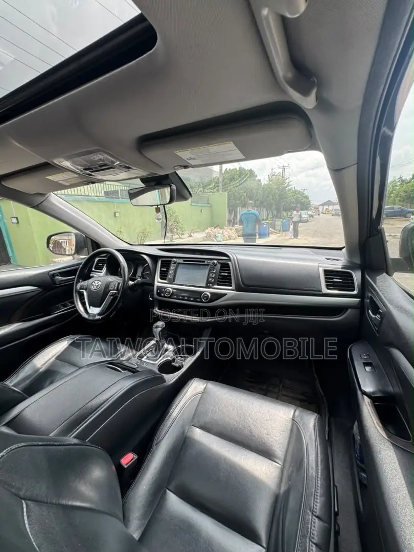 Toyota Highlander 2018 Black