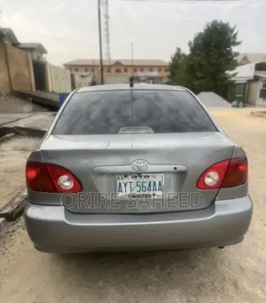 Toyota Corolla 2003 Gray