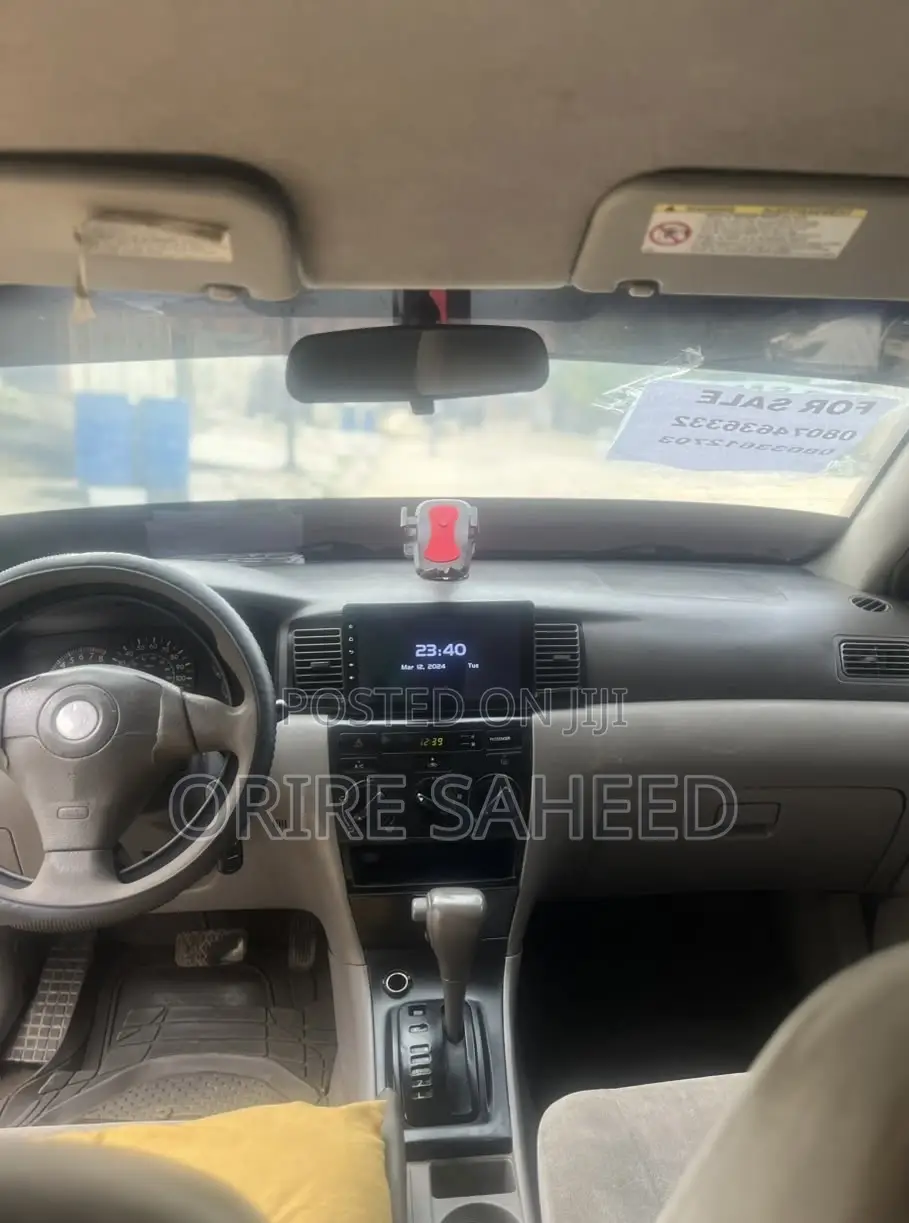 Toyota Corolla 2003 Gray