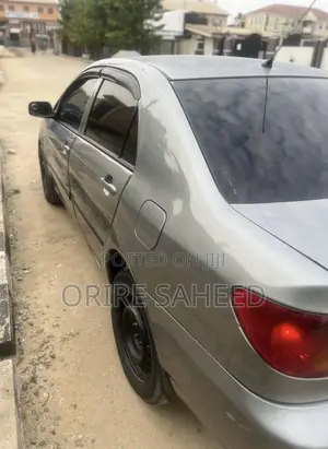 Toyota Corolla 2003 Gray