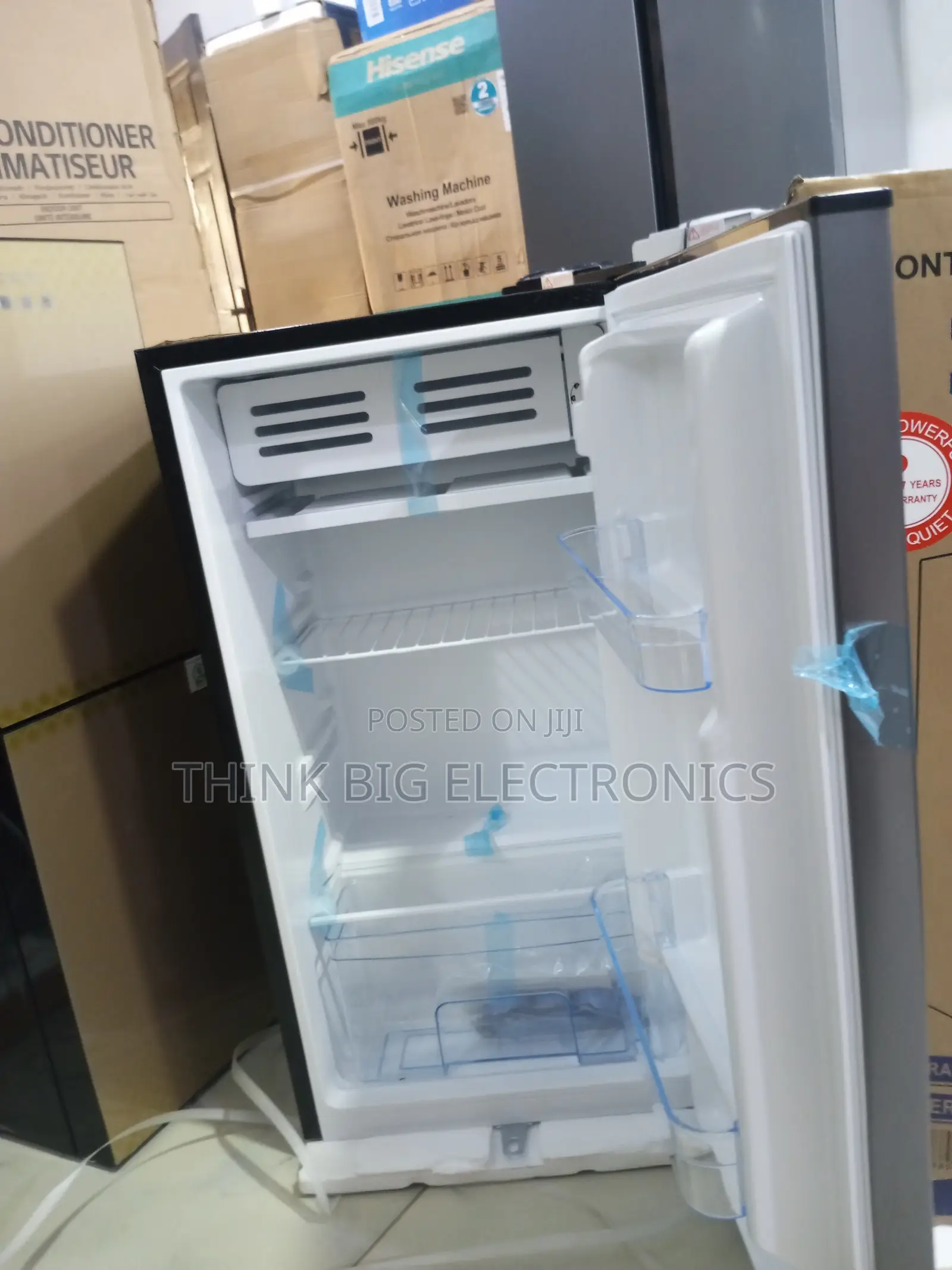 Royal Space Efficient Single Door Fridge 105L