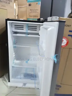 Royal Space Efficient Single Door Fridge 105L