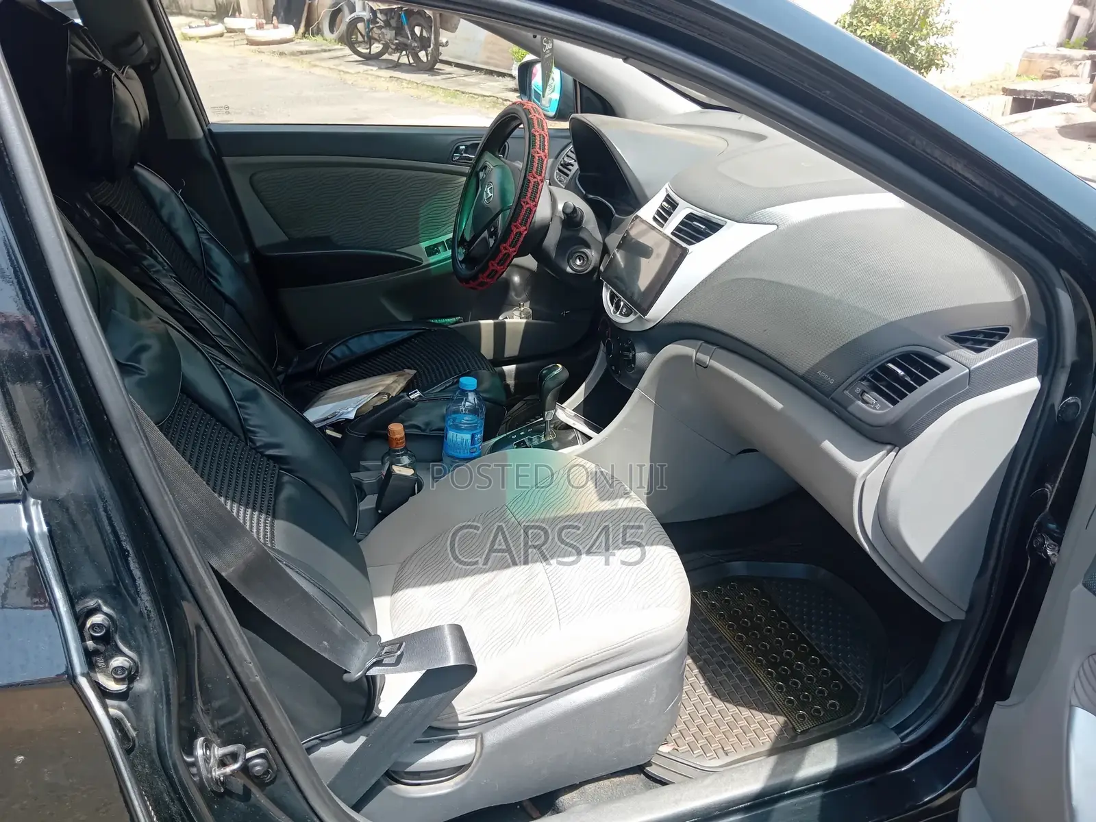 Hyundai Accent 2012 Black