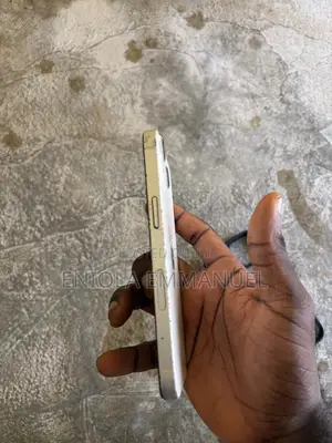 Apple iPhone 13 128 GB White