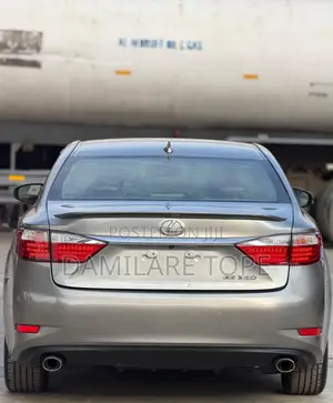 Lexus ES 2015 Gray