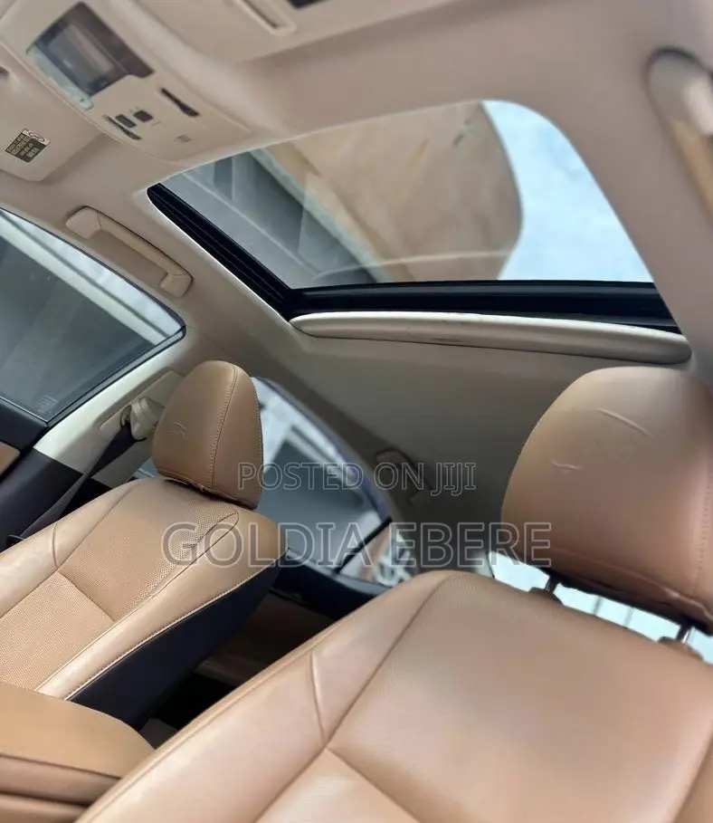 Lexus ES 2016 Gray