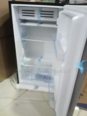 Royal Mini Tabletop Fridge for Apartments 105L