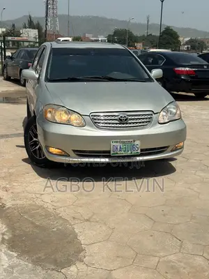 Toyota Corolla 2004 Silver