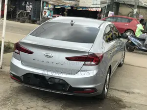 Hyundai Elantra 2019 Gray