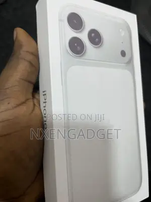 New Apple iPhone 17 Pro Max 256 GB White