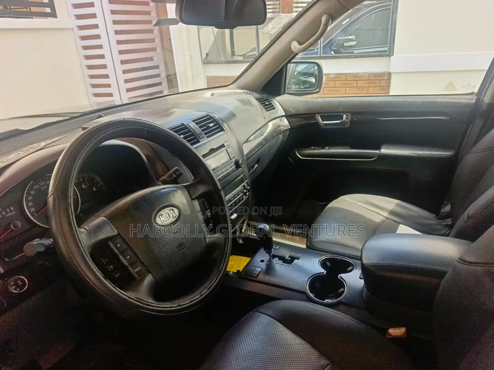 Kia Mohave 2010 Black