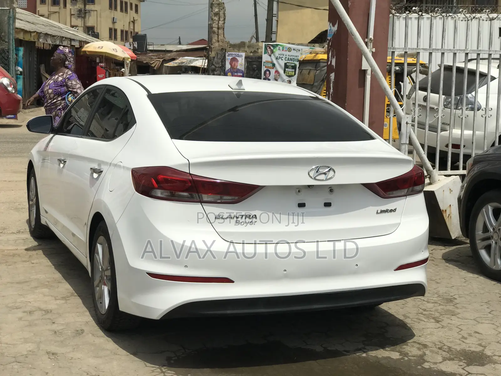 Hyundai Elantra 2016 White