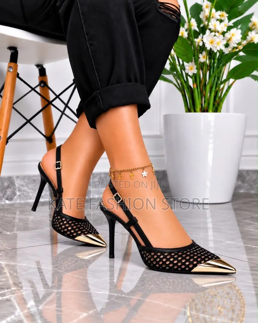 Cover Heels