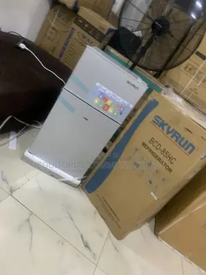 SKYRUN 85-Litre Compact Refrigerator