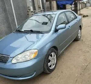 Toyota Corolla LE 2005 Blue