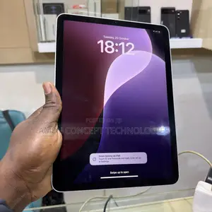 Apple iPad Air (2020) 64 GB Silver