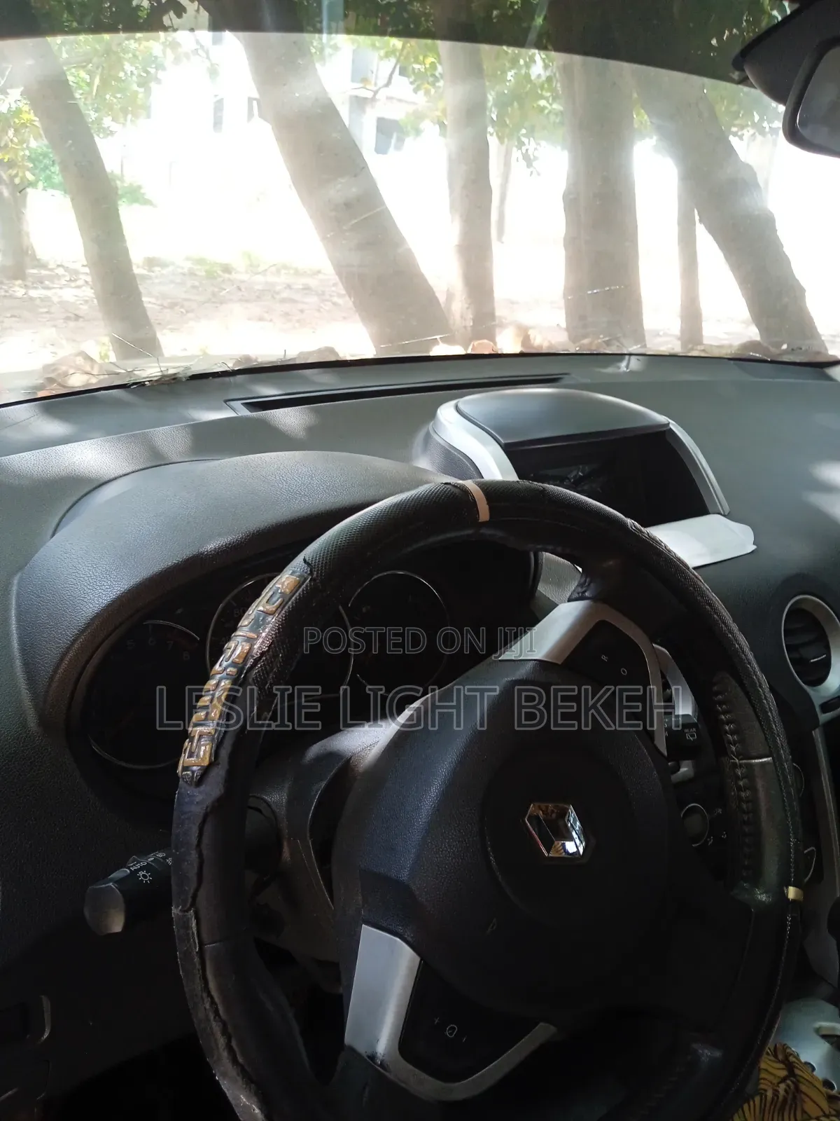 Renault 11 2011 Black