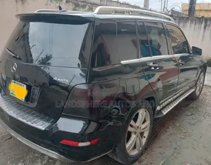 Mercedes-Benz GLK-Class 2009 Black