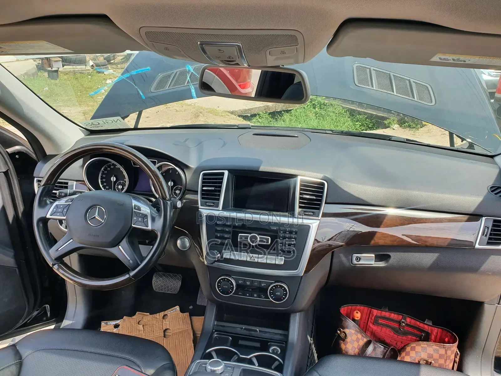Mercedes-Benz M Class 2015 Black