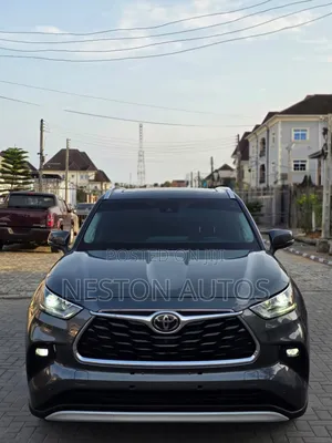 Toyota Highlander Platinum AWD 2020 Gray