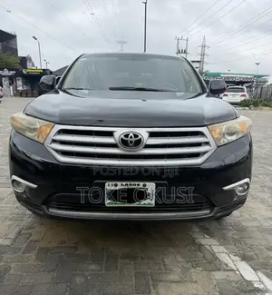 Toyota Highlander 2013 Black